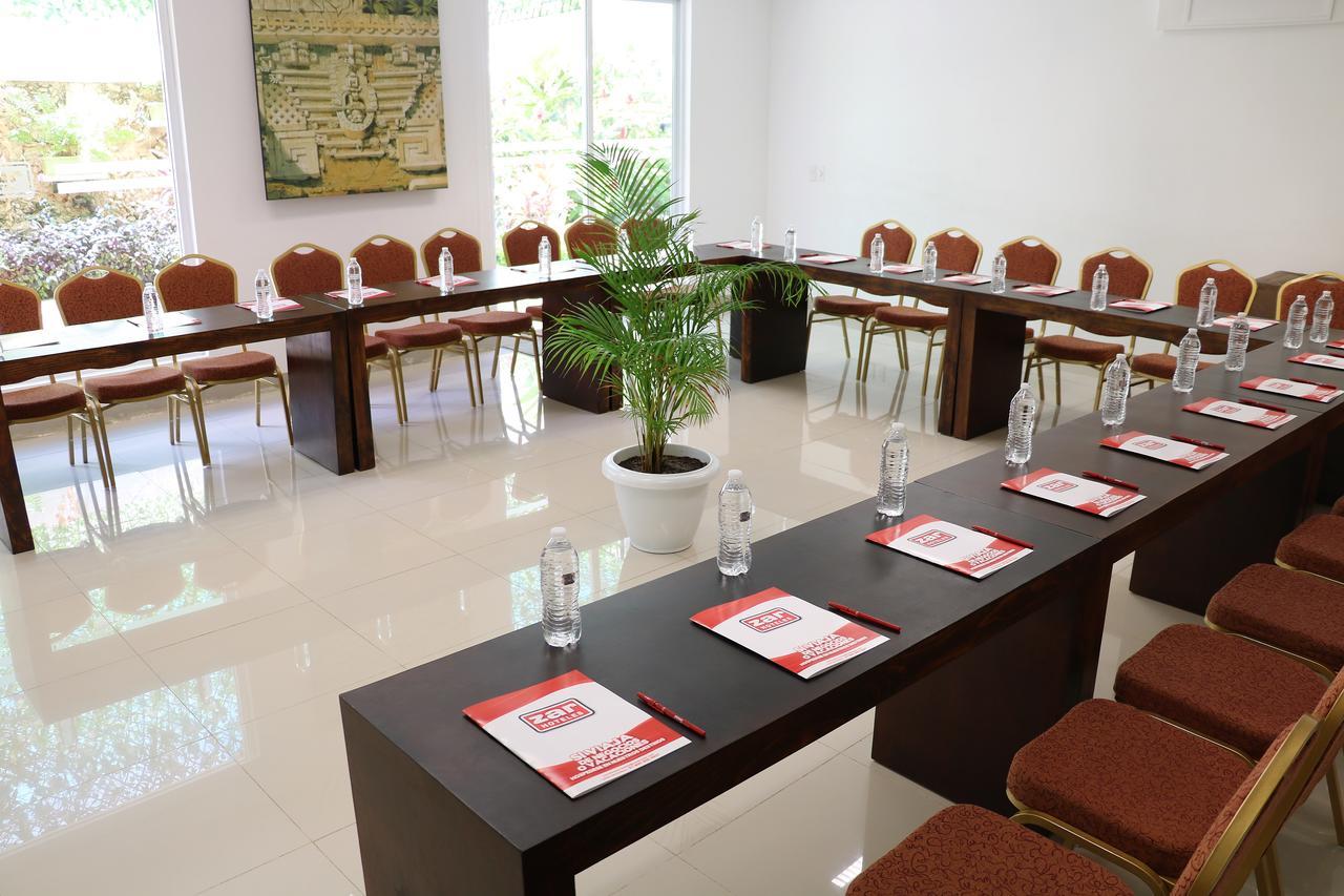 Hotel Zar Mérida Kültér fotó