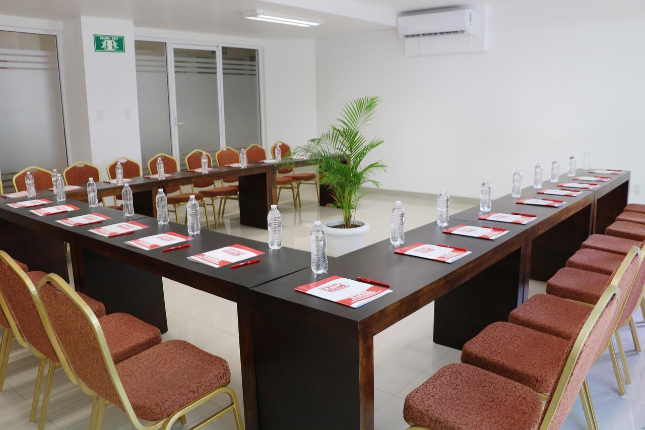 Hotel Zar Mérida Kültér fotó